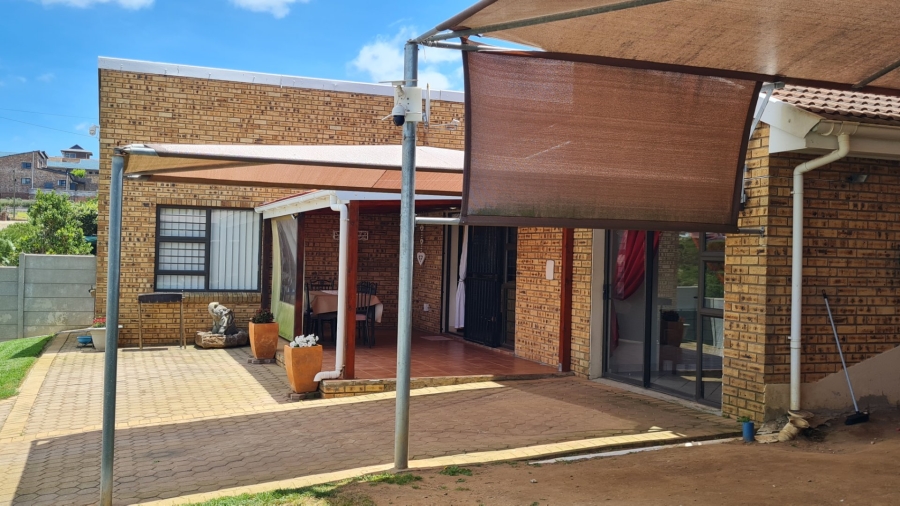 3 Bedroom Property for Sale in Dana Bay Western Cape